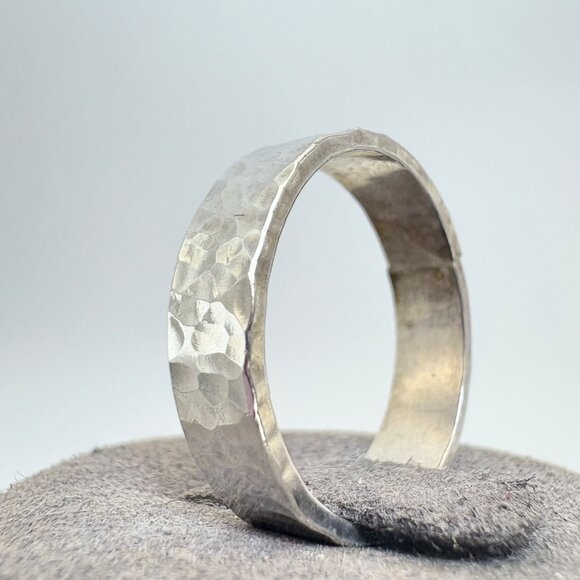 VTG Solid Sterling Silver 925 Hammered Finish Band Ring Size 9.25 - Picture 6 of 11